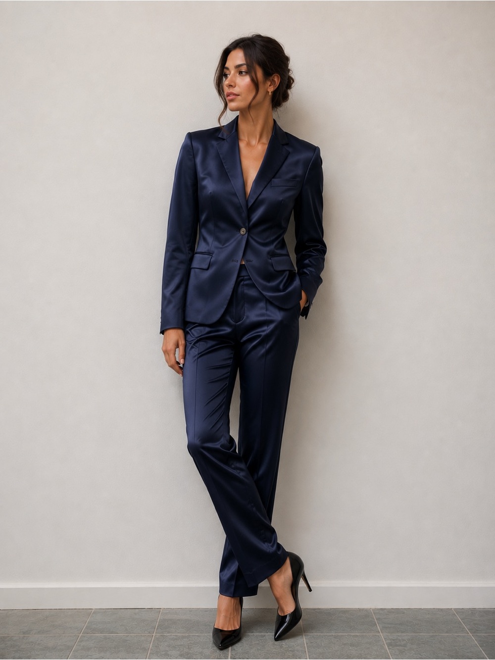 Donna Ricco Navy Blue Pantsuit Jacket and Trousers